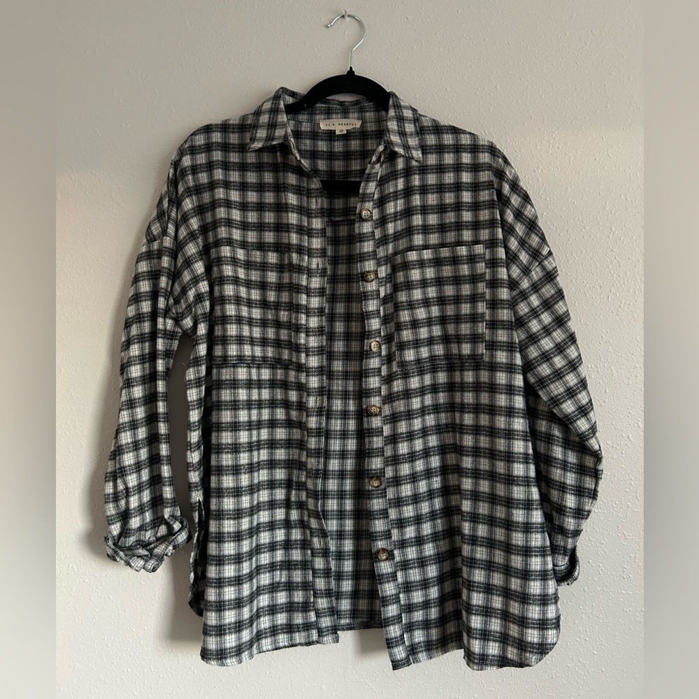 Black and white checkered flannel - LA Hearts